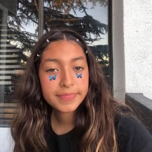 Meet your Posher, Kenia